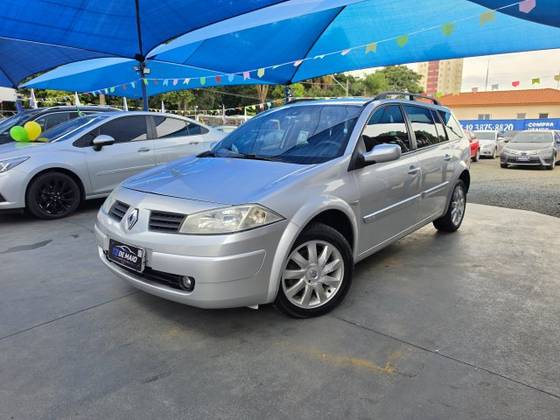 RENAULT MEGANE 1.6 DYNAMIQUE GRAND TOUR 16V FLEX 4P MANUAL